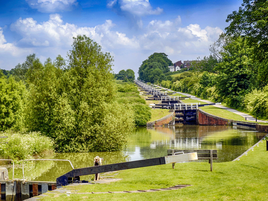 Caen Hill Locks - Beechfield House